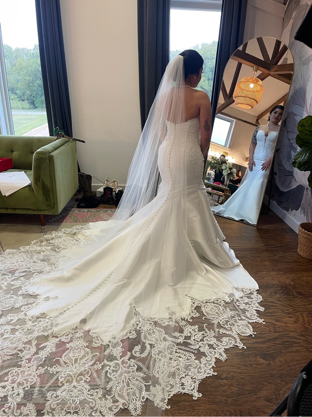Allure Bridals Ivory Satin Bridal Label Close-Up